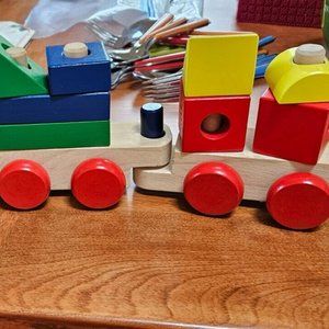 wooden stacking train set Melissa and Doug excellent condition